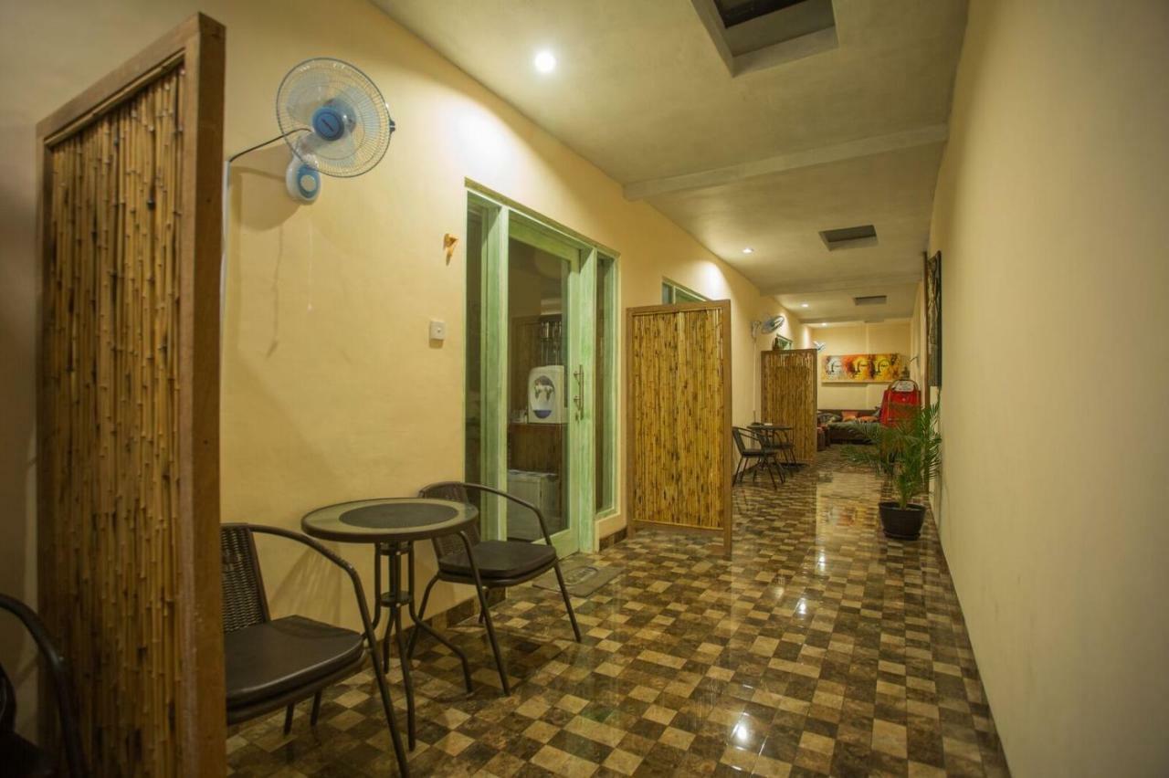 Puri Dedari Sanur Hotel Buitenkant foto